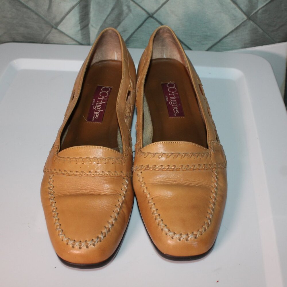 CC Hughes Cute Leather Flats‎ Tan Size 11M *SH